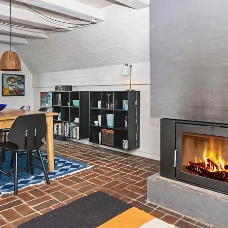 Semesterbostad 5 Person In